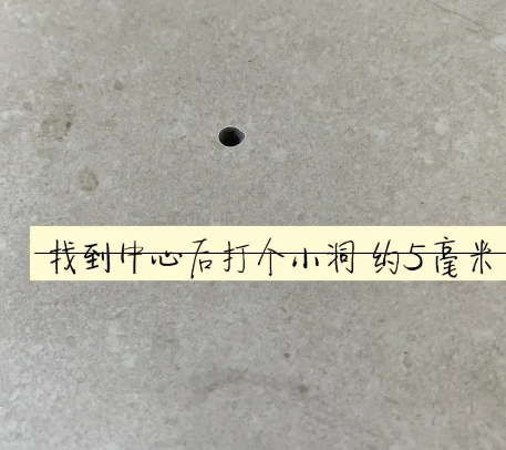 迎泽瓷砖空鼓维修公司专业解答在瓷砖铺贴过程中，如果砂料搅拌不均匀，将会带来以下问题